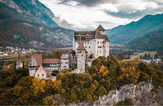 chateau Europe voyage insolite