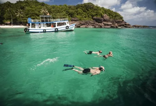 île de Phu Quoc mer turquoise voyage de noces en avril surprise
