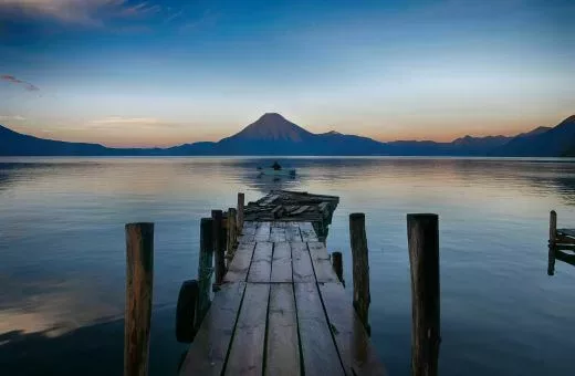 Unsplashd voyage mystère lac Guatemala Unsplashd voyage mystère lac Guatemala vacances en famille
